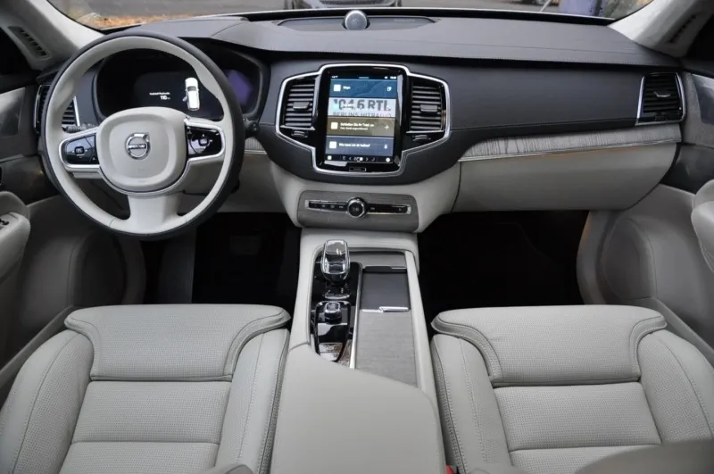 Volvo Xc90 T8 Recharge AWD =R-Design= 7 Seats/Pano Гаранция Image 8