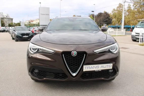 Alfa Romeo Romeo Alfa Romeo Stelvio 2.2 Mjt Q4 AUTOMATIK *NAVIGACIJA,LED,KAMERA* Image 2